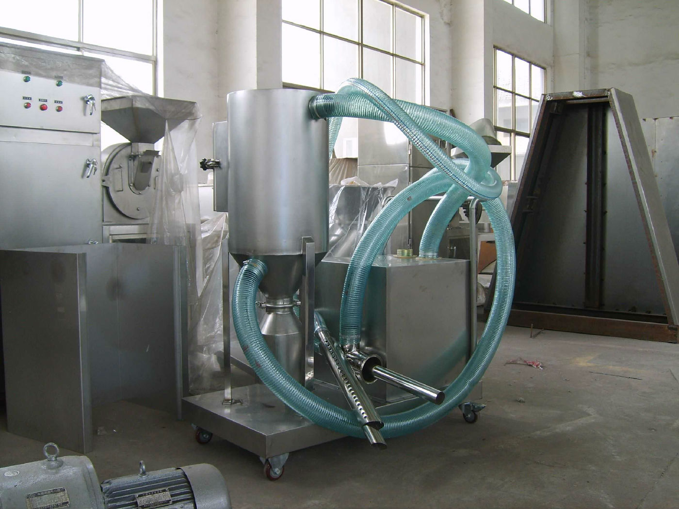 真空上料機 真空上料機的輸送方式